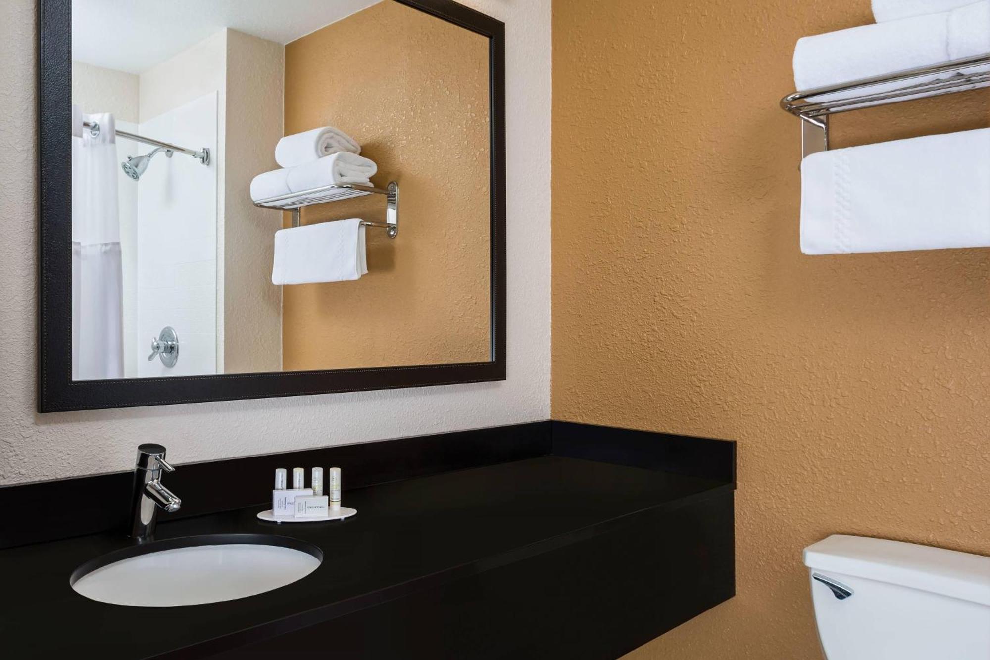 Fairfield Inn & Suites Valparaiso Eksteriør billede